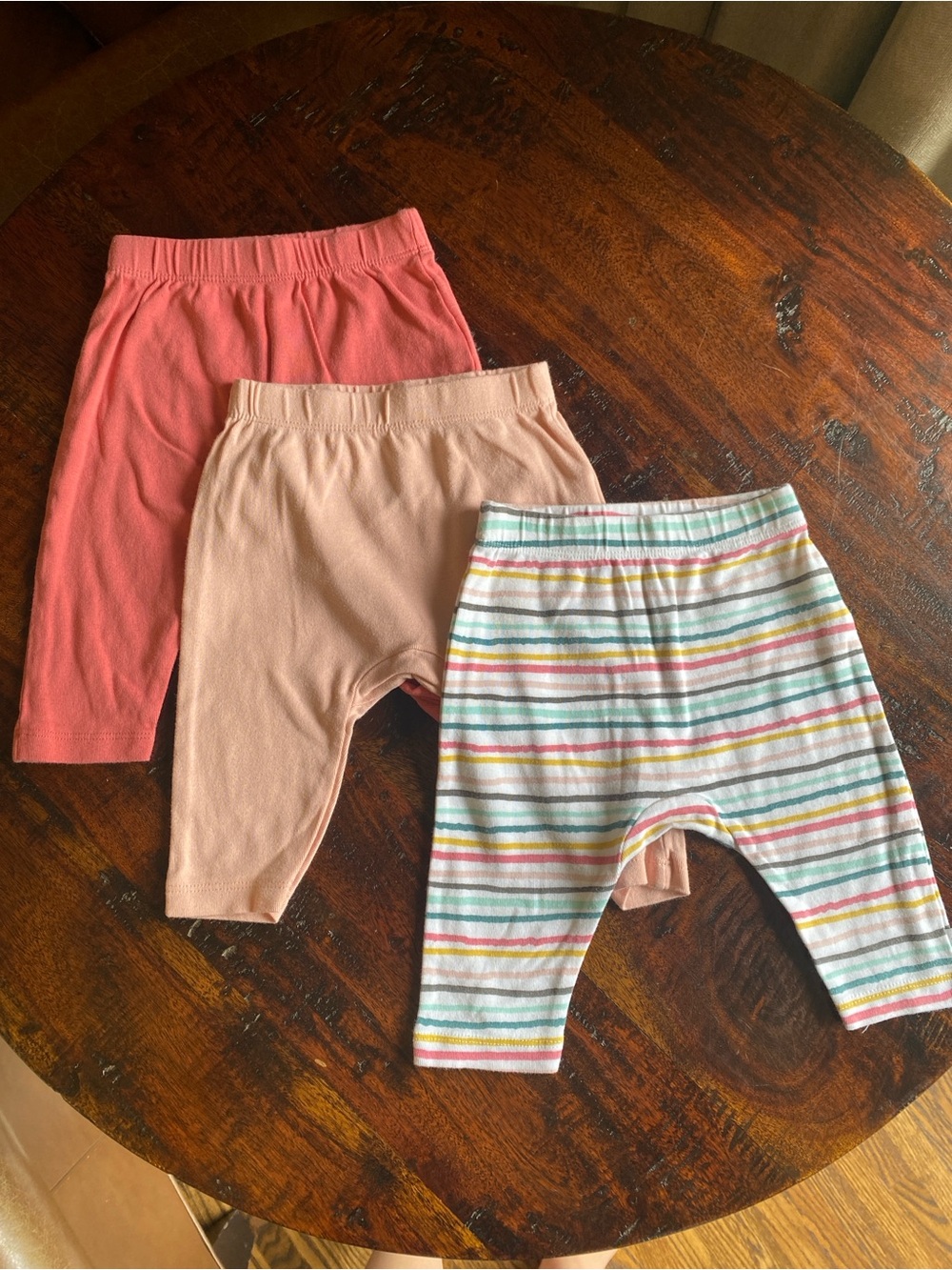 Honest co 100% organic cotton pant set in pink and pink stripe size 3-6 months
